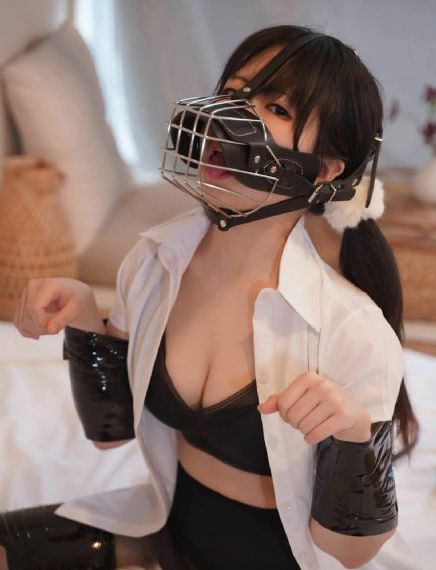 欧美juliaann精品一区_4K动漫免费观看