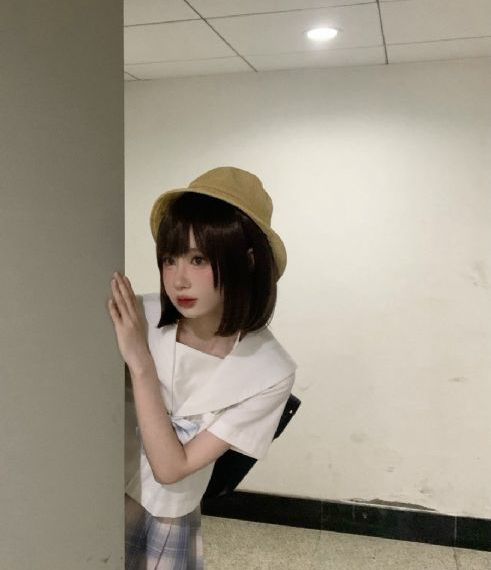 a毛片免费播放完整版_蓝光最新电影在线观看