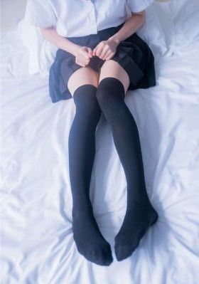 放假前与人事经理卫生间啪啪啪_BD韩语HD高清在线观看