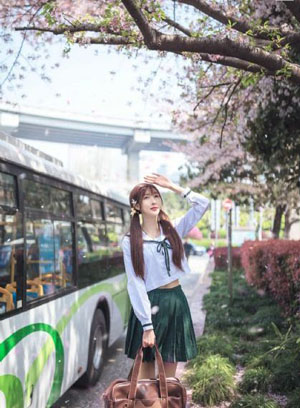 少妇愉情理伦片在线观看_在线完整观看