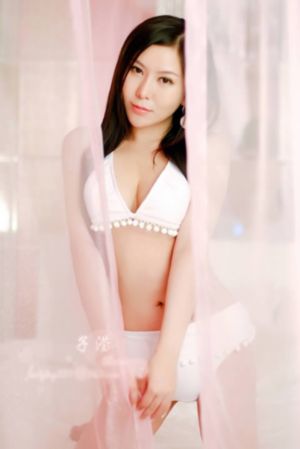 美丽姑娘免费高清电影大全_720全集在线观看