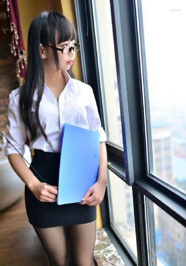 迷人的保姆韩国电影伦理片在线观看_720在线播放观看