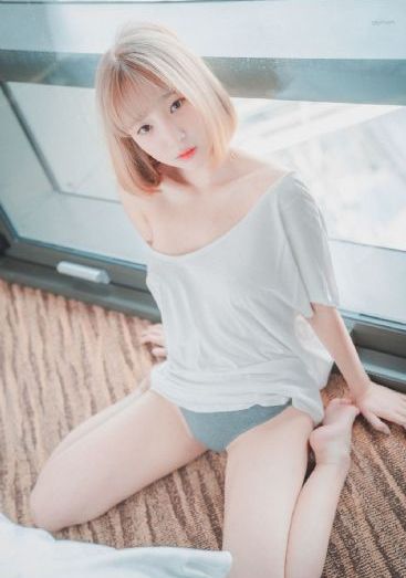 久久久久无码精品一区二区三区_高清免费在线观看