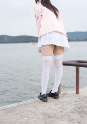 超碰人体_国产剧免费播放